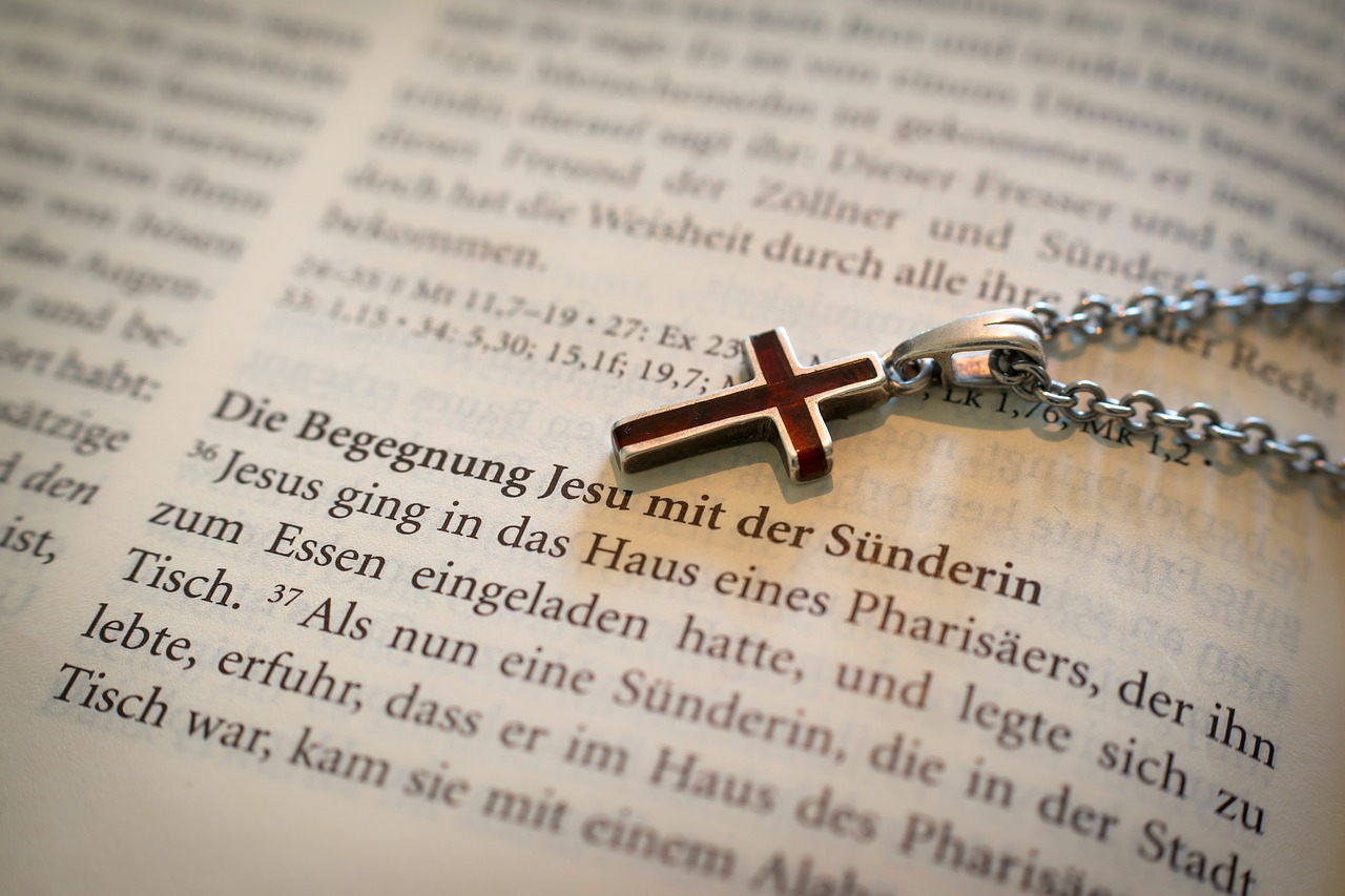 Bild: bible-1058289_1280 (Quelle: pixabay.com)